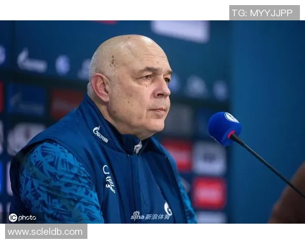 沙尔克04签约潜力新星加强青训打造未来力量